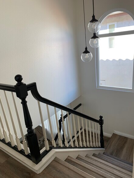 Building Photo - 10734 Chinon Cir