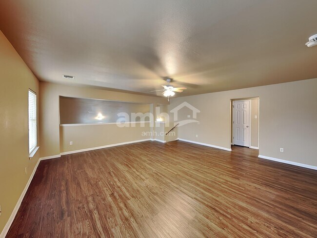 Building Photo - 3723 Holden Ct