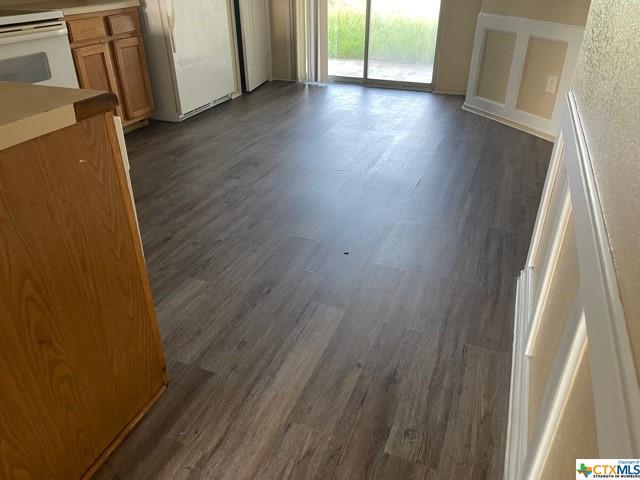 Building Photo - 1206 Fox Creek Dr