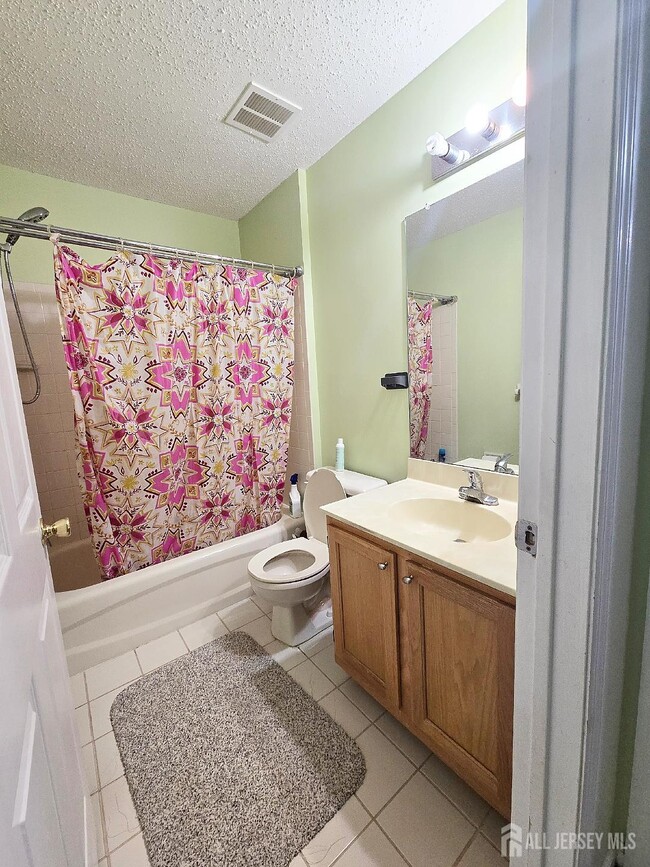 Building Photo - 201 Prestwick Way