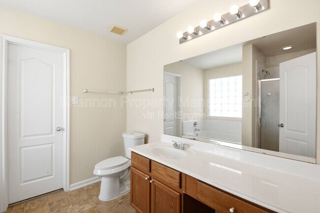 Building Photo - 526 Remington Lodge Ct