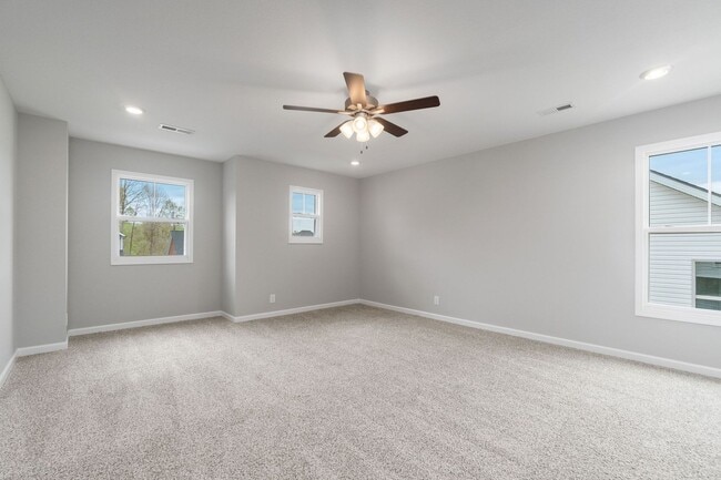 Building Photo - 1162 Old Charlotte Trace