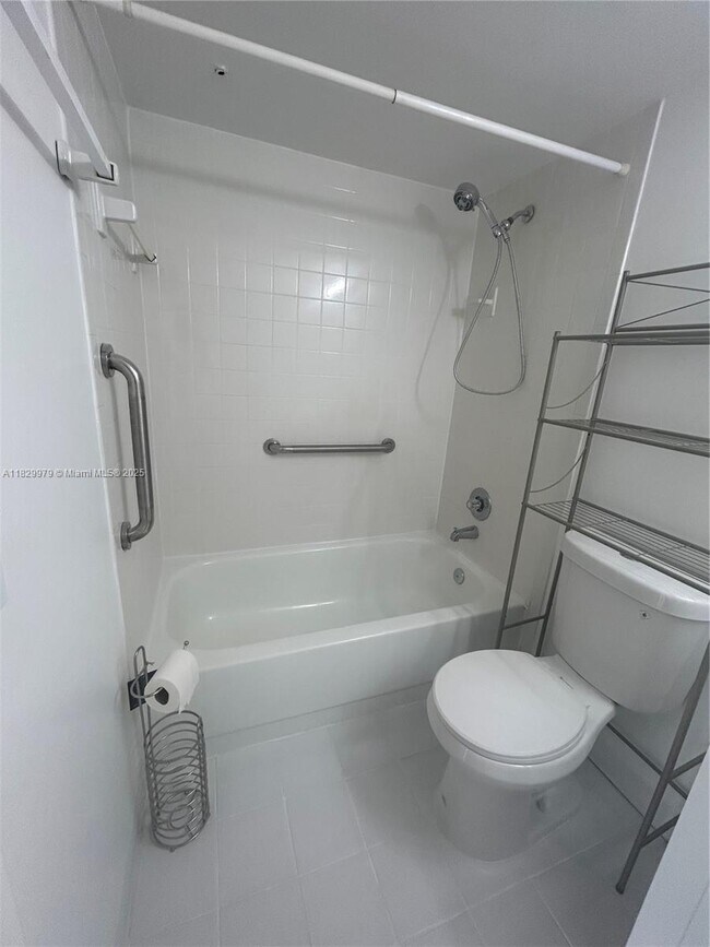 Building Photo - 13355 SW 9th Ct