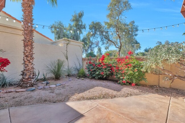 Building Photo - Gorgeous Furnished Home in McCormick Ranch