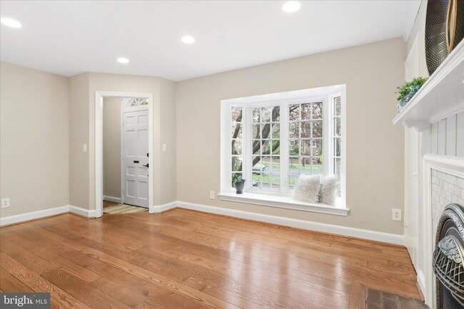 Building Photo - 414 Jefferson St