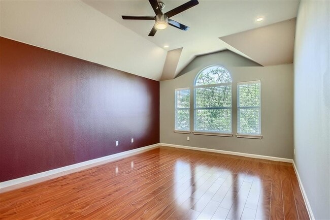 Building Photo - 5320 Spirea Cove