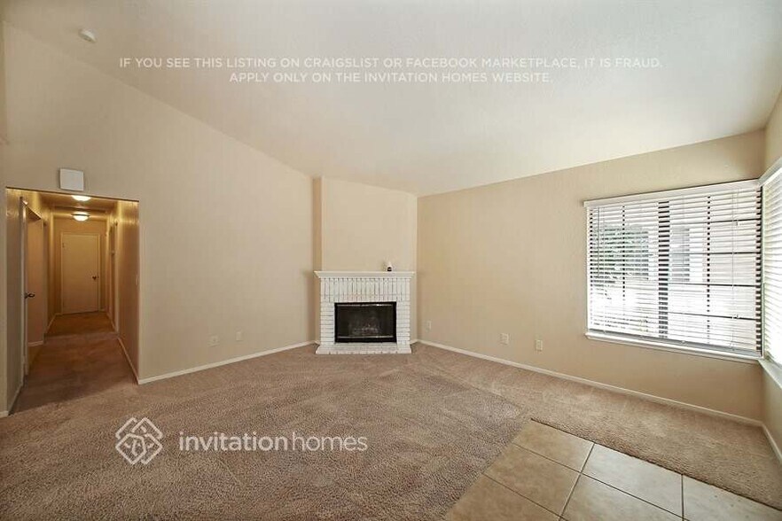 Building Photo - 3725 17th Ave