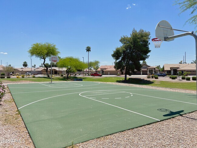 Building Photo - 3980 E Pinon Ct