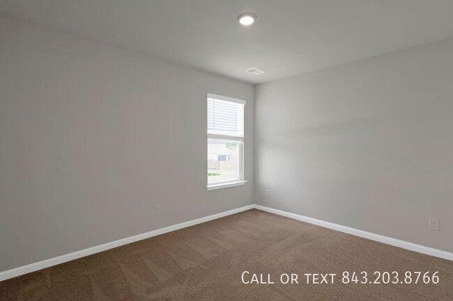 Building Photo - 148 Lagoona Dr