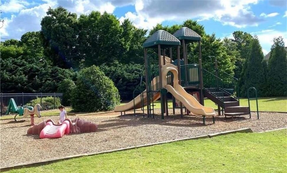 Building Photo - 1719 Charcoal Ives Rd