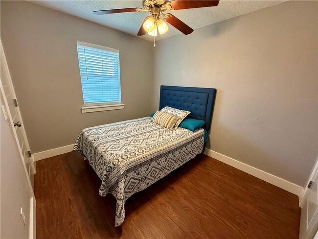 Building Photo - 2501 Purdue Cir