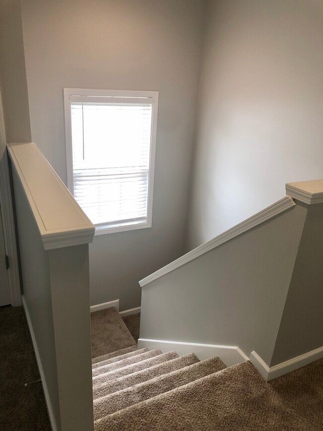 vaulted stairs - 230 Heritage Ln