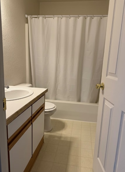 Building Photo - 2454 NW 8th St