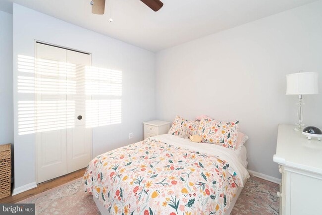 Building Photo - 5105 Spring Rock Ct