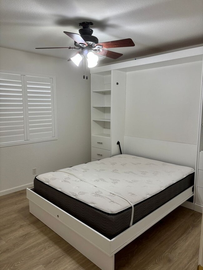 Building Photo - 55+ Folsom Gated Community-2/2 (WOW)!  Please see full ad for viewings!