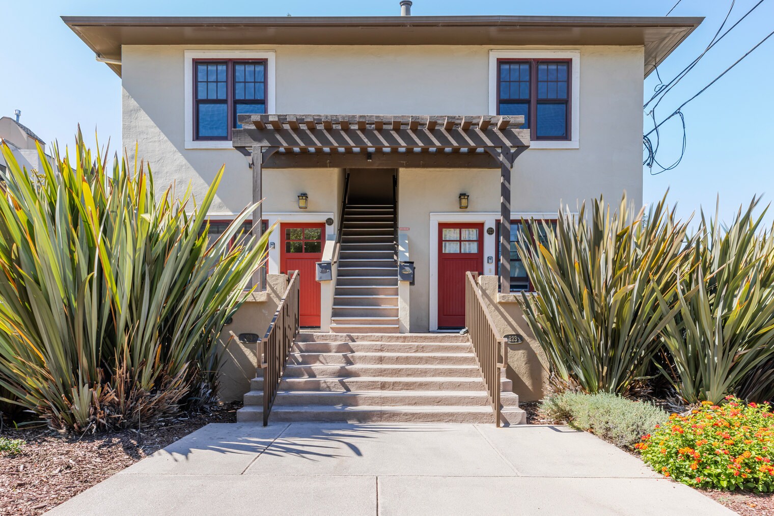 Building Photo - 315 Hawthorne Ave