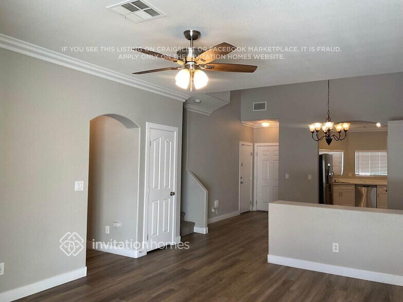 Building Photo - 8861 Happy Stream Ave