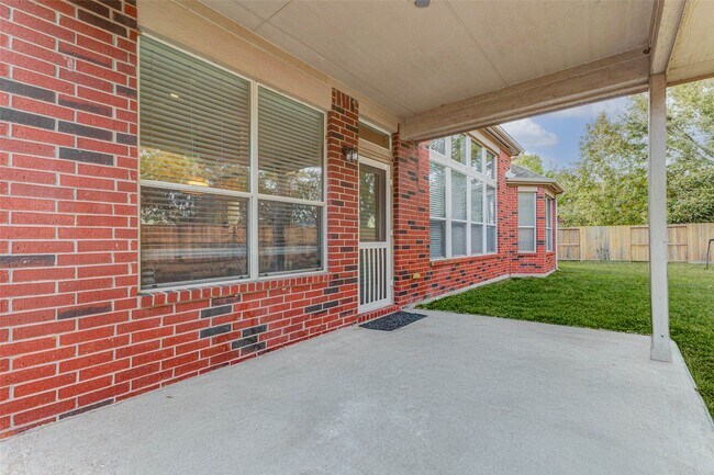 Building Photo - 25702 Caddo Passway