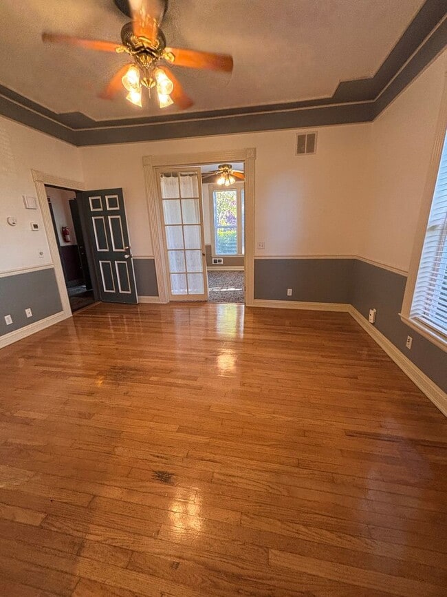 Building Photo - Beautiful Ground Level 1Bed/1Bath with outdoor space Close to Downtown Albany!