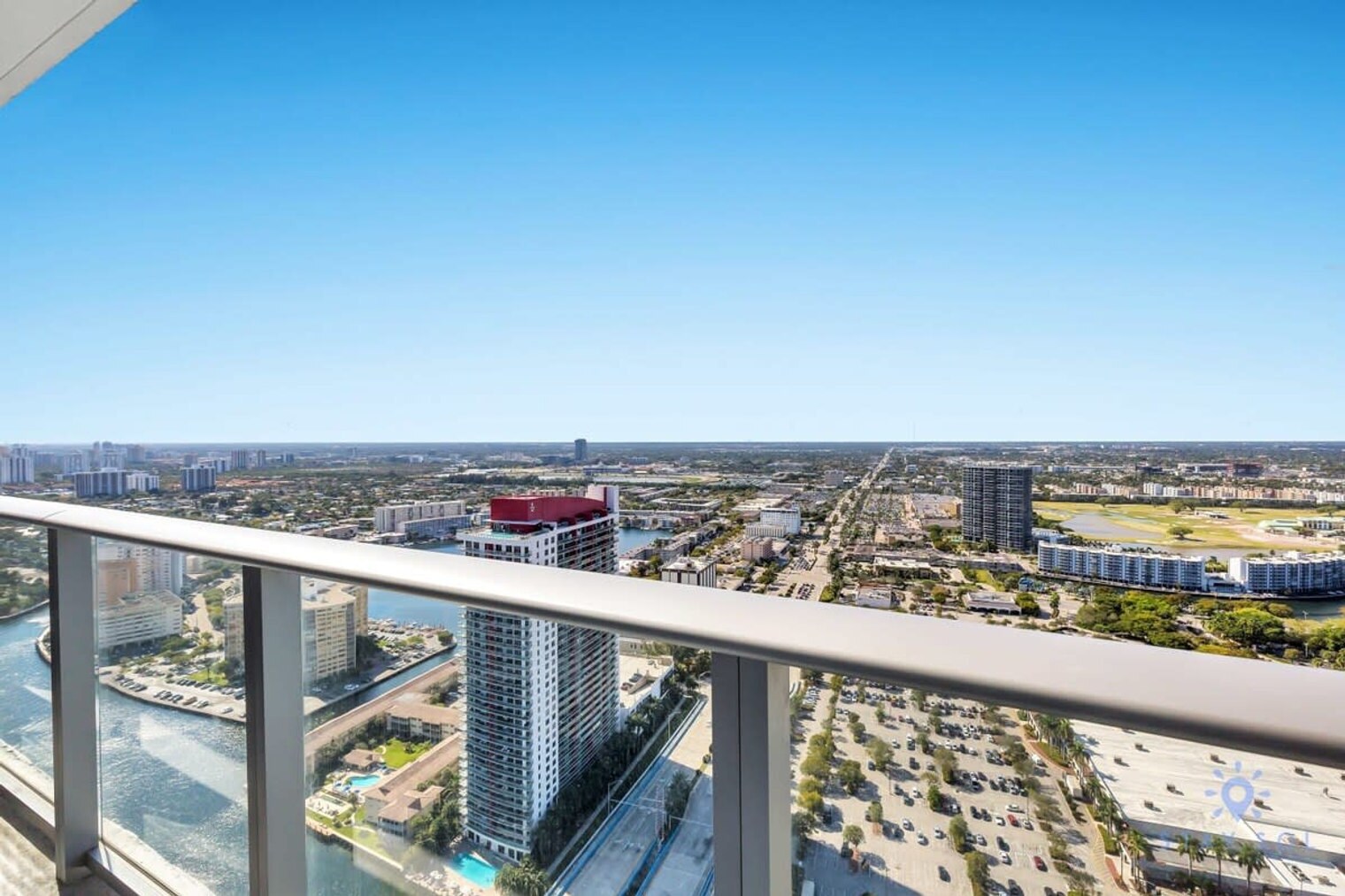 Building Photo - 4010 S Ocean Dr