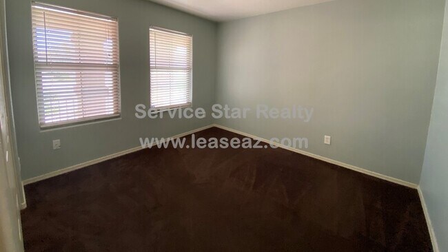 Building Photo - 3823 W White Canyon Rd