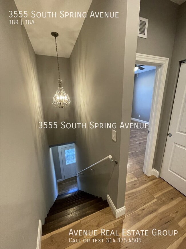Building Photo - 3555 S Spring Ave