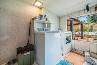 Building Photo - 6622 Harlan St