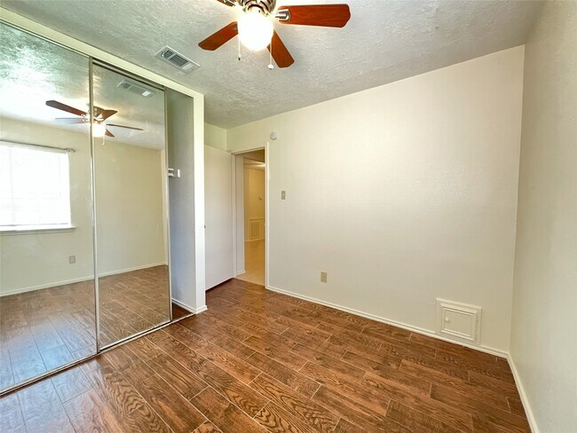 Building Photo - 12242 Westlock Dr