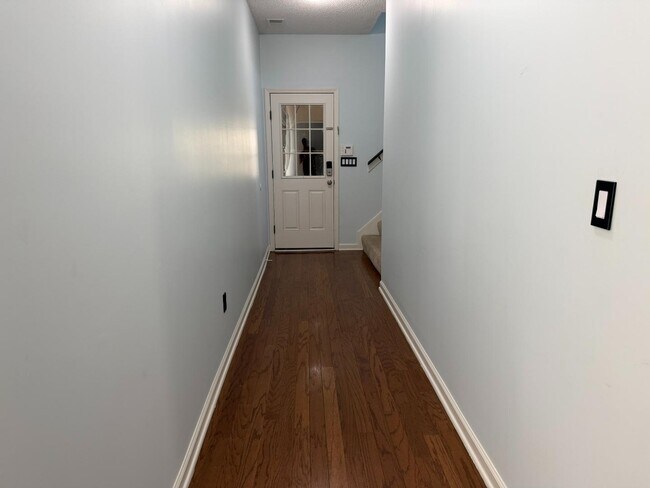 Building Photo - 10521 Red Stone Dr