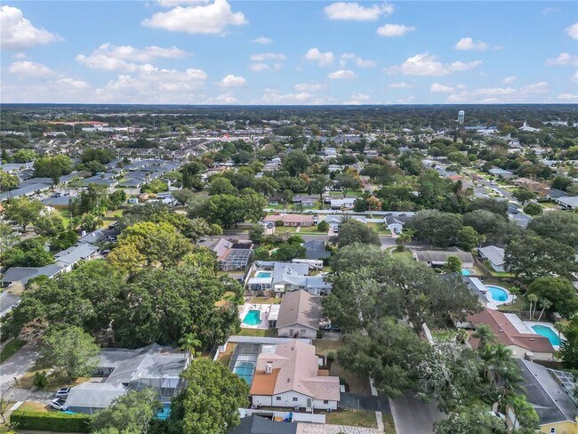 Building Photo - 1985 Japonica Rd