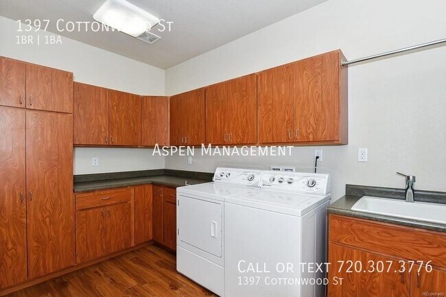 Building Photo - Cottonwood House - 55+ Cooperative Living ...