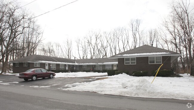 Primary Photo - 97 Sherman St