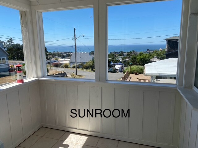 Building Photo - 1727 NE 17th St