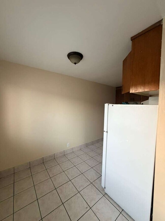 Building Photo - Introducing A Newly Renovated Apartment!