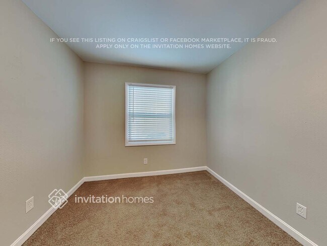 Building Photo - 406 Meadowview Dr