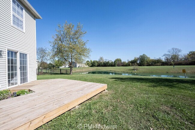 Building Photo - "Charming 3-Bedroom Home with 2.5 Baths and 2,125 Sq Ft in Greenfield, IN!"