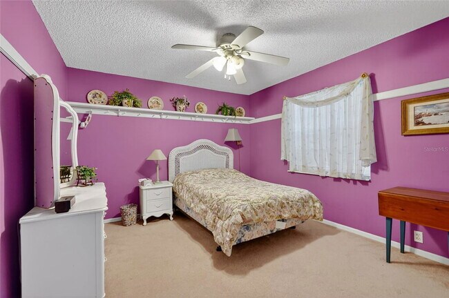 Building Photo - 2824 Summervale Dr
