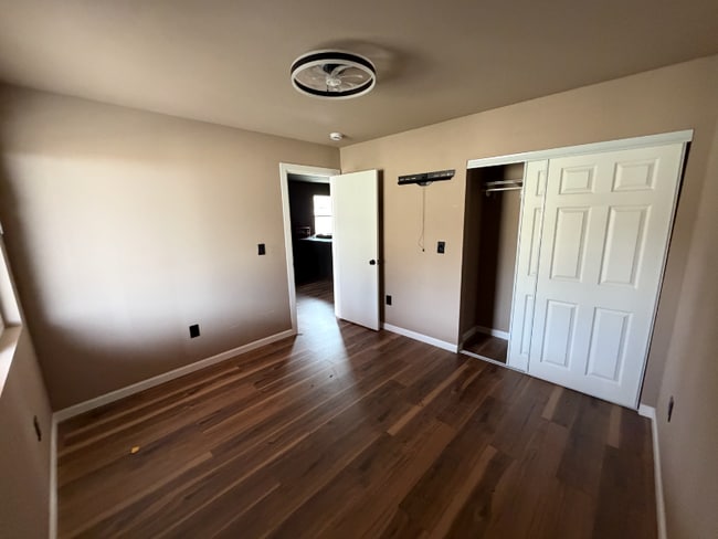 Building Photo - 1709 Margaret Way