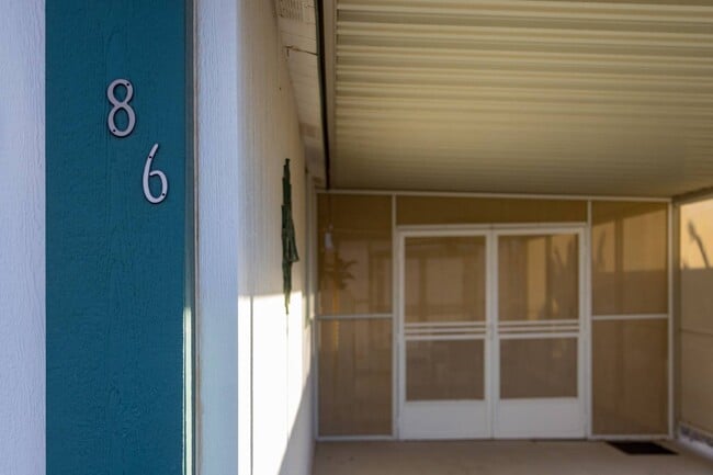 Building Photo - 9351 E 28th St