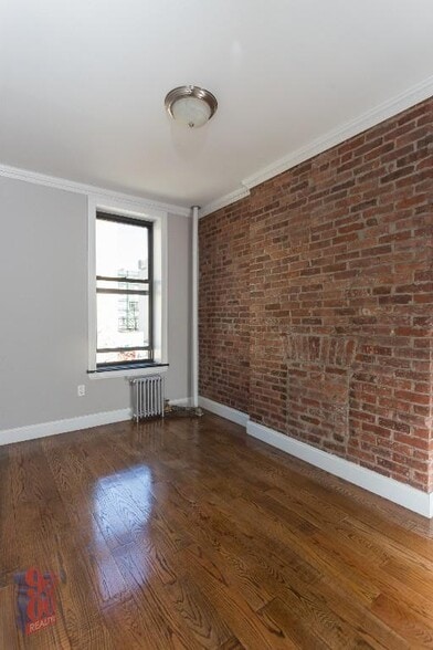 Building Photo - 438 W 52nd St