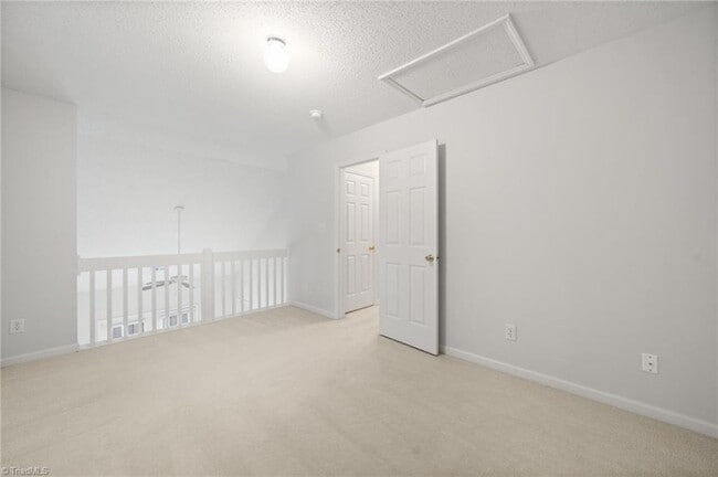 Building Photo - 25 Culpepper Cir