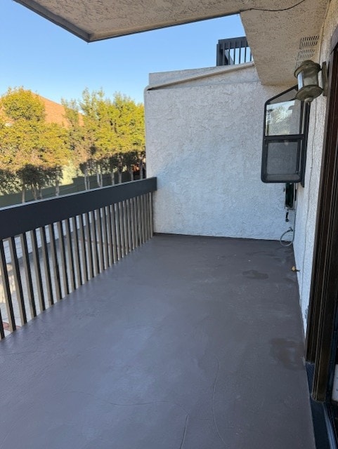 Building Photo - 116 S Broadway