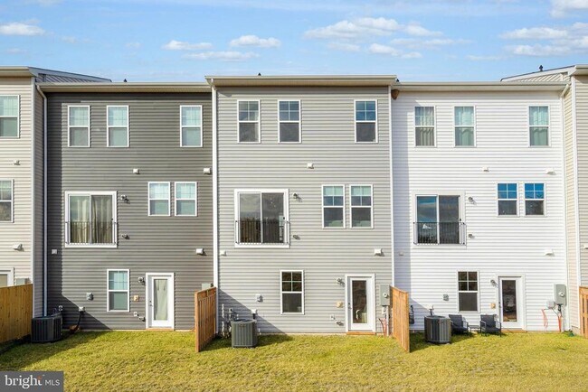 Building Photo - 105 Checkerspot Wy