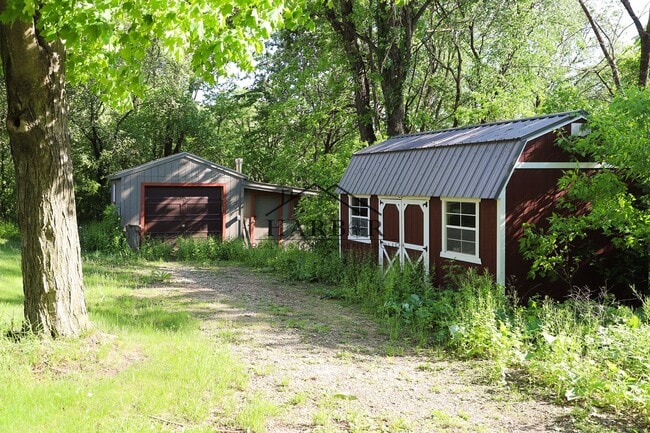 Building Photo - 3504 Ogden Ct NE