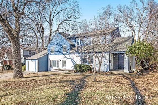 Building Photo - 4412 W 77th Pl