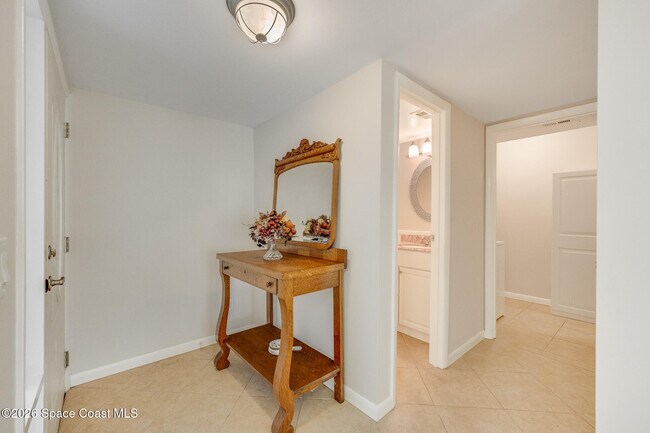 Building Photo - 1248 Admiralty Blvd
