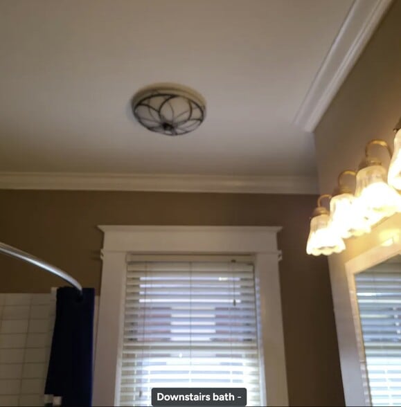 Building Photo - 2375 Parkway Pl