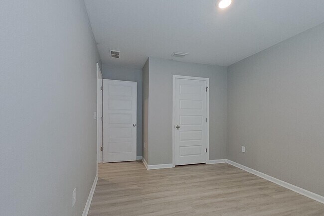 Building Photo - 4780 Malay Cir