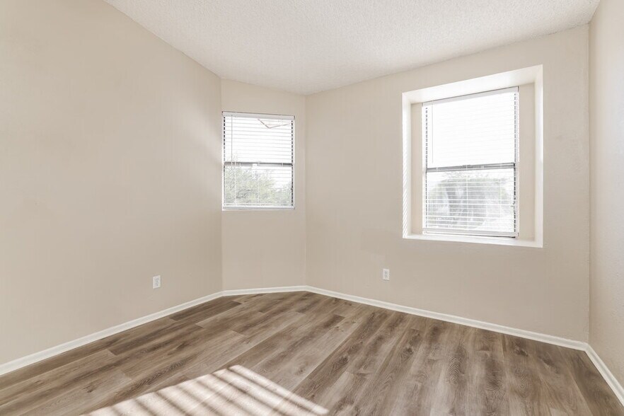 Building Photo - 3474 W Avenida Obregon