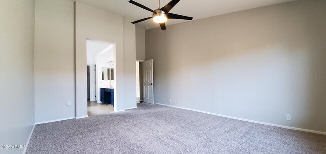 Building Photo - 4117 W Menadota Dr